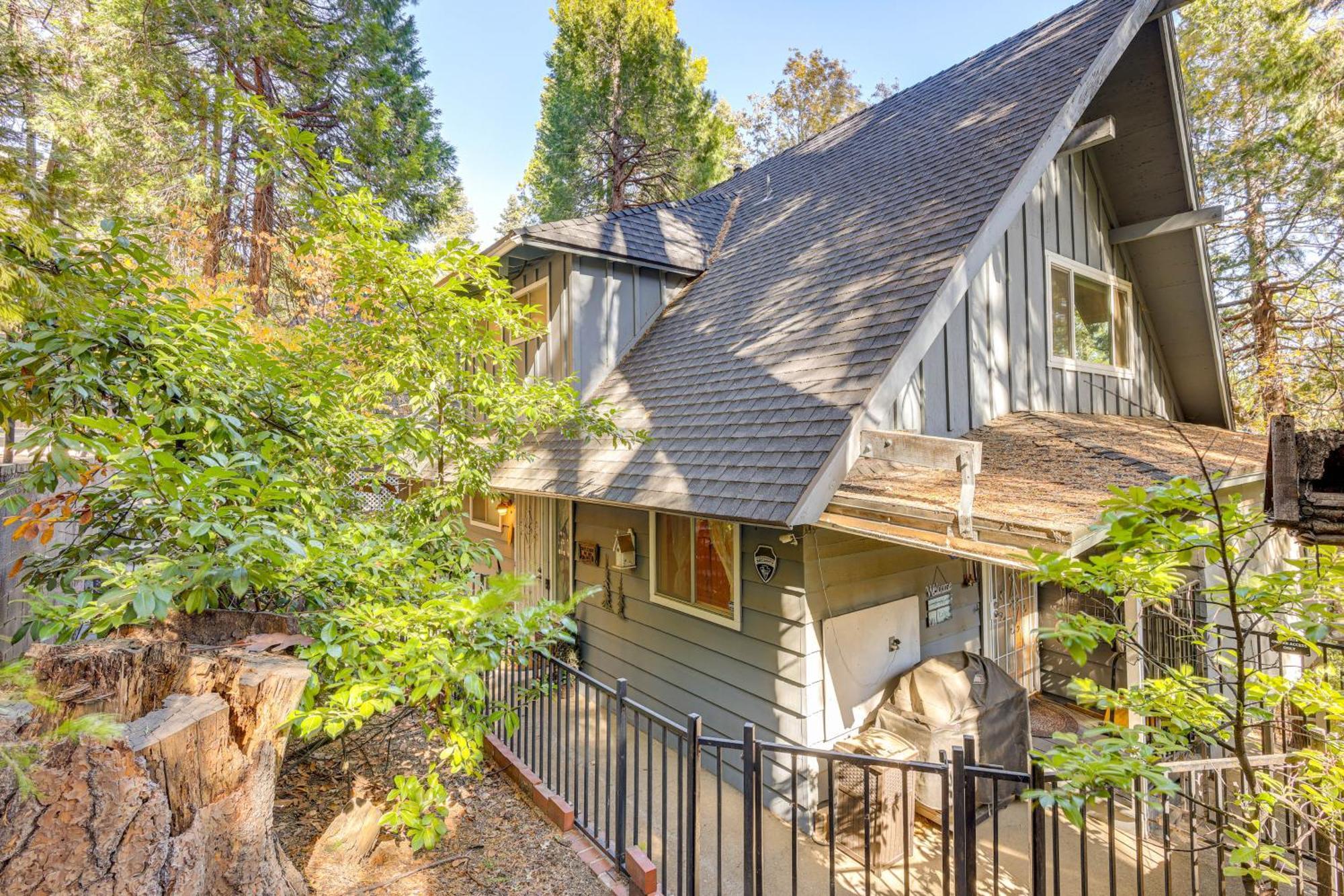 Village Walk Hideaway Half Mi To Dine And Shop Lake Arrowhead Exterior photo